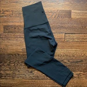 Lululemon super high rise cropped leggings